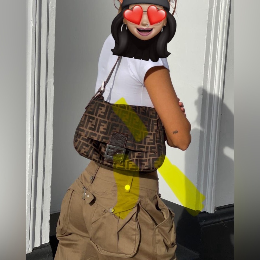 Fendi Mama Baguette - Picture 14 of 14